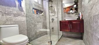 Venta de Casa en Coronado, San José.