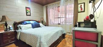 Venta de Casa en Coronado, San José.