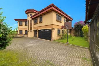 Venta de Casa en Coronado, San José.