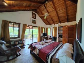 Venta de Hotel en Puntarenas-Cóbano. 