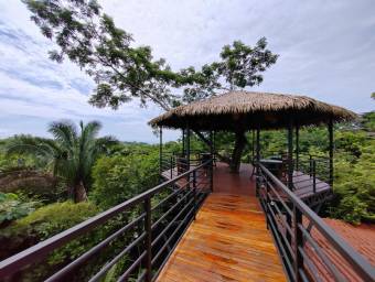Venta de Hotel en Puntarenas-Cóbano. 