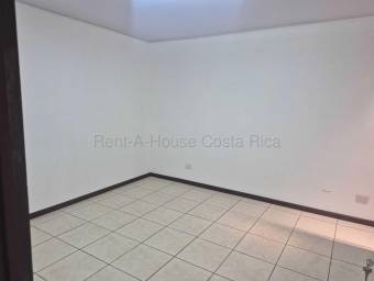 Alquiler local comercial moderno alto tránsito ideal clínicas u oficinas #26-1762 GS Alquiler local comercial moderno alto tránsito ideal clínicas u oficinas #26-1762 GS