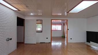 Venta Amplia Casa Goicoechea Ipis