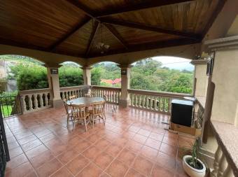 Espectacular casa con terraza y espacios de lujo en Coronado #26-1766 GS