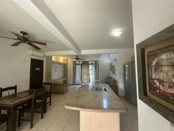 Opportunity. House for sale in a private community in Playas del Coco.