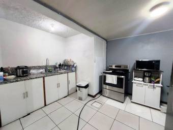 Se vende casa en Hatillo San José 25-1895