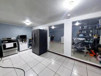 Se vende casa en Hatillo San José 25-1895