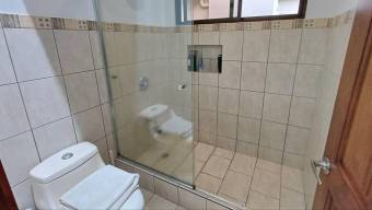 Exclusiva Casa Venta en Colinas de Monte Alegre