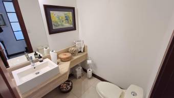 Exclusiva Casa Venta en Colinas de Monte Alegre