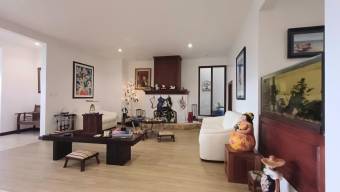 Exclusiva Casa Venta en Colinas de Monte Alegre