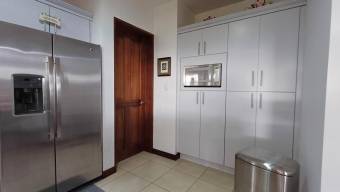 Exclusiva Casa Venta en Colinas de Monte Alegre