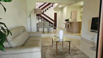 Alquiler de Casa en Ulloa-Heredia. RAH 26-1810