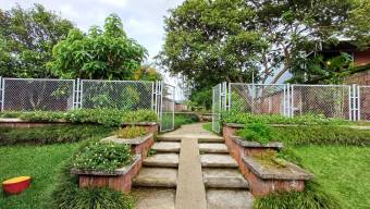 Venta de Propiedad de Uso Mixto en Granadilla de Curridabat