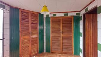 Venta de Propiedad de Uso Mixto en Granadilla de Curridabat