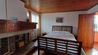 Venta de Propiedad de Uso Mixto en Granadilla de Curridabat