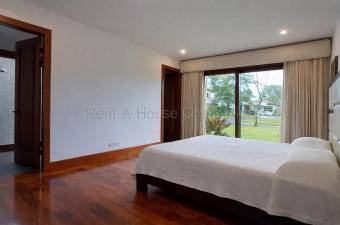 Venta Casa en Condominio Monteran