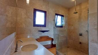 Venta Casa en Condominio Monteran