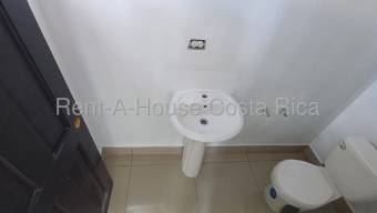 Alquiler de Local Comercial en Curridabat, San José