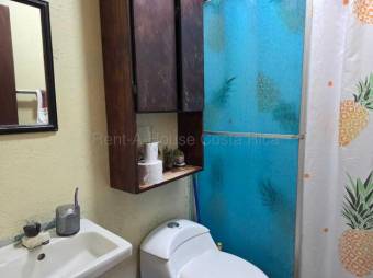 MLS-26-1575 LS VENTA CASA ORIENTAL CARTAGO CONTACTENOS AL # 86127562