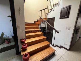 Venta de Casa en Escazú-San Rafael. RAH 26-1729