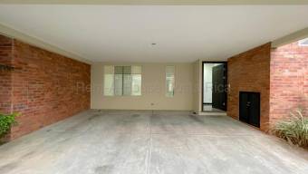 Venta de Casa en San Antonio de Escazú 26-1761