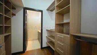 Venta de Casa en San Antonio de Escazú 26-1761