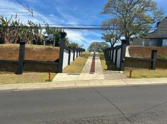 Despierta cada día con vistas increíbles en un terreno listo para construir en Heredia #24-1550 GS