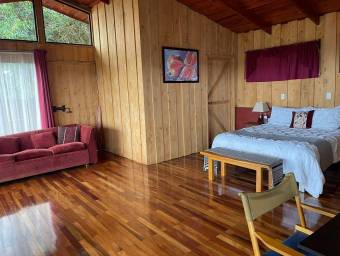 Propiedad única con casa, cabaña y entorno natural ideal para vivir o invertir en Alajuela#25-110 GS