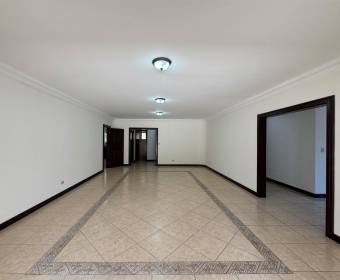 Casa de 1 planta a la venta en condominio en Río Oro de Santa Ana