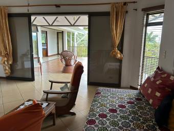 Venta casa con piscina, ascensor y gran lote en residencial privado #25-91 GS