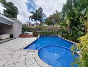 CASA CONTEMPORANEA EN ALQUILER BELLO HORIZONTE DE ESCAZU