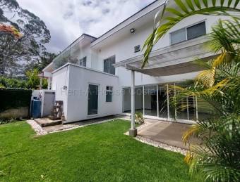 CASA CONTEMPORANEA EN ALQUILER BELLO HORIZONTE DE ESCAZU