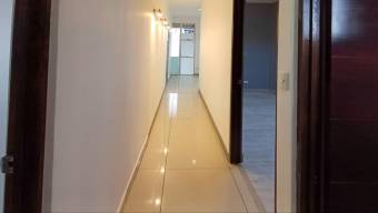 Alquiler de Local Comercial en Granadilla Curridabat.