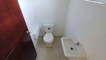 Alquiler de Local Comercial en Granadilla Curridabat.