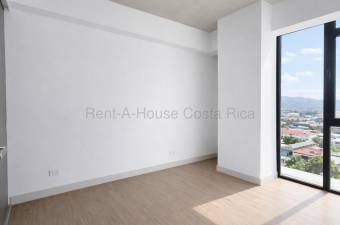 Se alquila apartamento en Carmen San José 26-1555