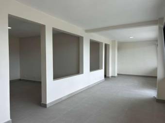 Se alquila apartamento en Escazú San Rafael 26-1294