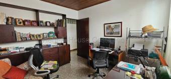 MLS-26-1827 LS VENTA CASA CON APARTAMENO LA UNION CARTAGO CONTACTENOS AL # 86127562 