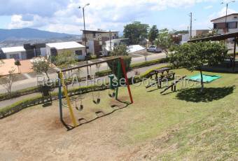 Se alquila apartamento en Ulloa Heredia 26-1432