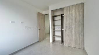 Se alquila casa en Piedades Santa Ana 26-1741