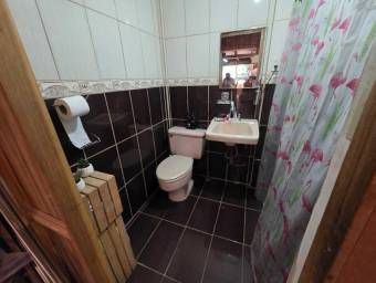 Venta de Casa en Occidental-Cartago. 