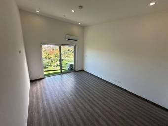 Alquiler de Apartamento en Rohrmoser, San José.