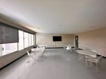 Alquiler de Apartamento en Rohrmoser, San José.