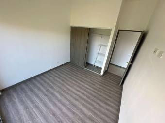 Alquiler de Apartamento en Rohrmoser, San José.