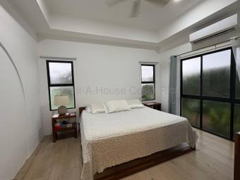 Propiedad con 2 casas de lujo y alto potencial en Santa Cruz Guanacaste #26-1841 GS