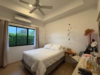 Propiedad con 2 casas de lujo y alto potencial en Santa Cruz Guanacaste #26-1841 GS