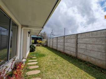 Apartamento Alquiler San Isidro, Heredia  #26-1621