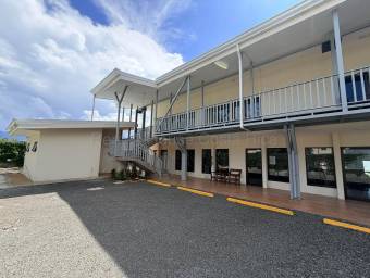 Local comercial moderno con gran visibilidad en Heredia Belén listo para estrenar #26-1840 GS