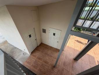 Local comercial moderno con gran visibilidad en Heredia Belén listo para estrenar #26-1840 GS