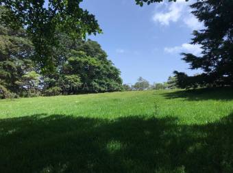 Terreno de ensueño con río y vistas panorámicas ideal para proyecto en Heredia #26-1838 GS