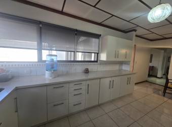 ALQUILER DE CASA AMUEBLADA EN BARRIO LA TRINIDAD, ALAJUELA